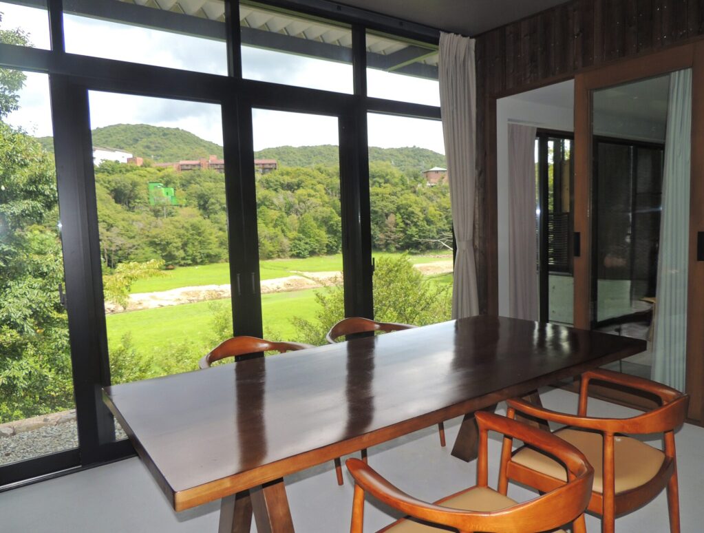 『GLAMP CABIN(グランキャビン)東条湖・丹波篠山』